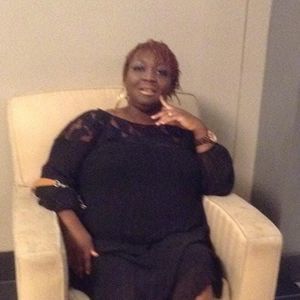 Meet your Posher, Rita